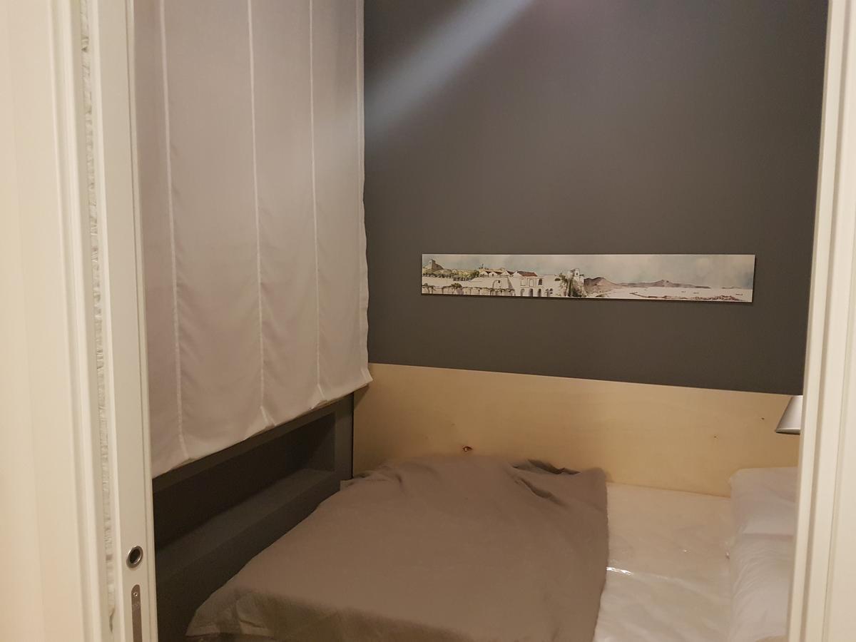 Bed and Breakfast Le Stanze Di Piazza Dei Martiri à Naples Extérieur photo