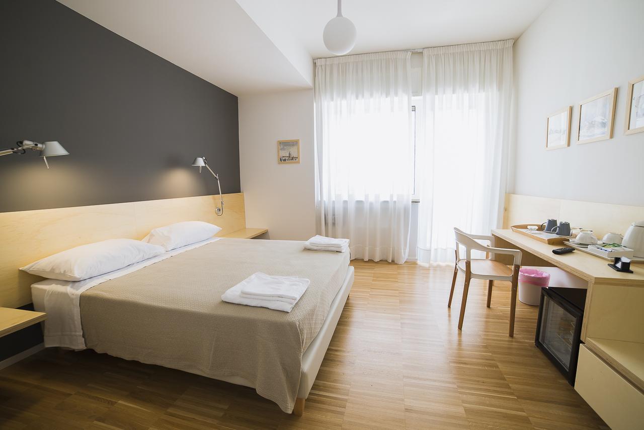 Bed and Breakfast Le Stanze Di Piazza Dei Martiri à Naples Extérieur photo