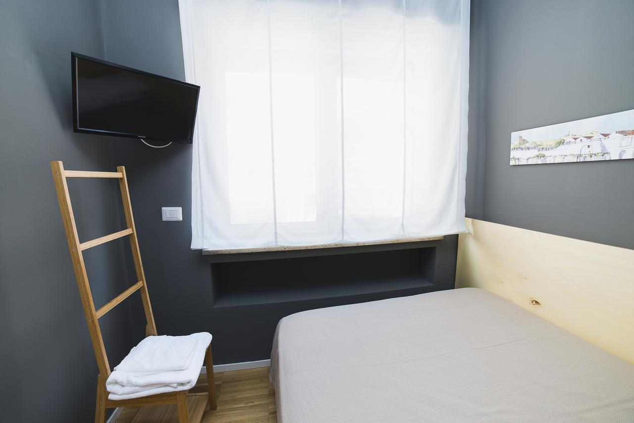 Bed and Breakfast Le Stanze Di Piazza Dei Martiri à Naples Extérieur photo