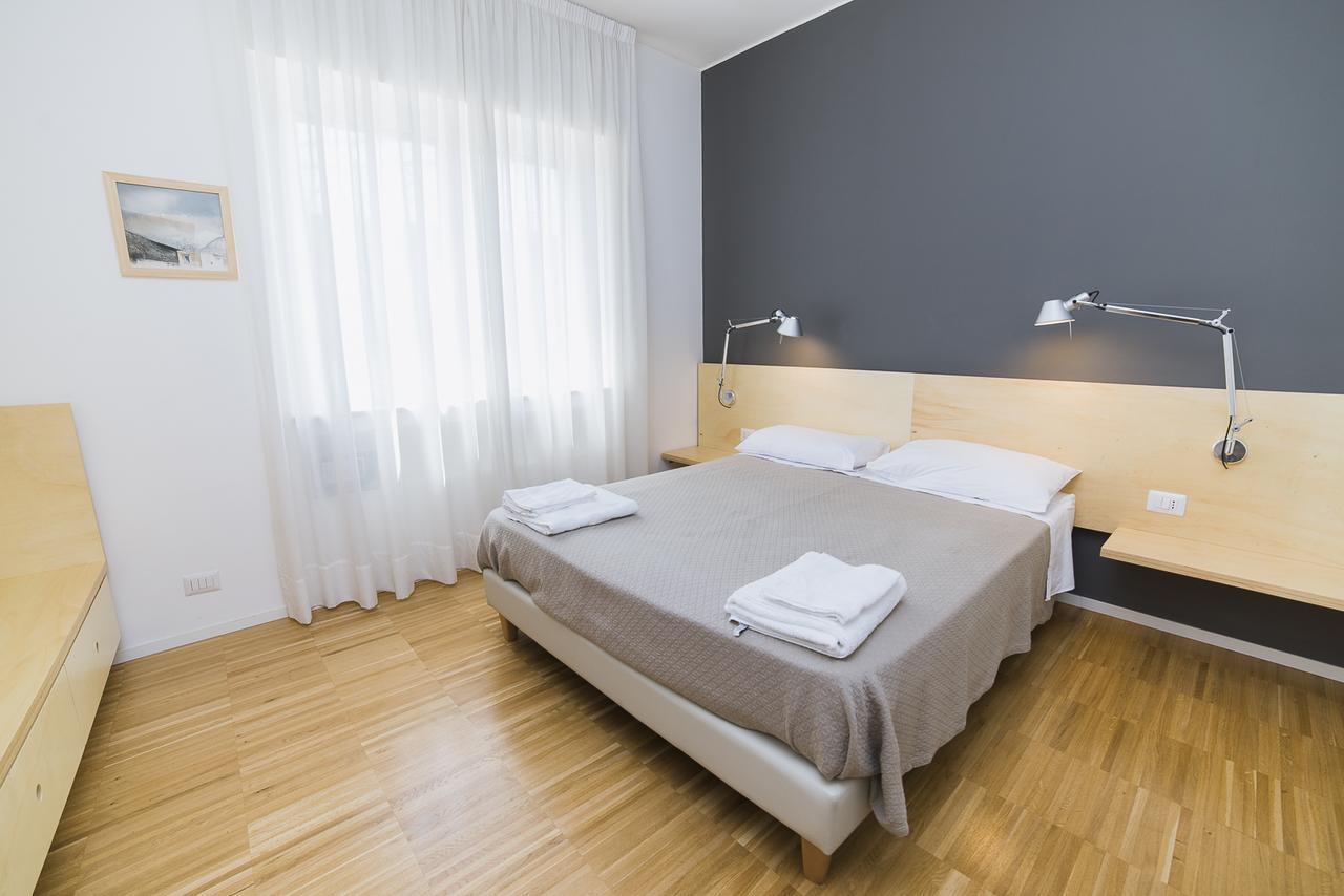 Bed and Breakfast Le Stanze Di Piazza Dei Martiri à Naples Extérieur photo